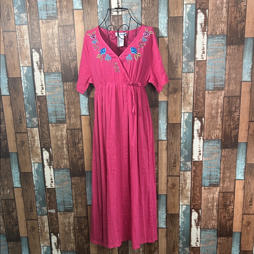 Maxi Dress with Blue floral Embroidery